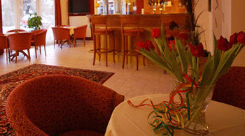 Der Marienhof Garni Hotel 4*
