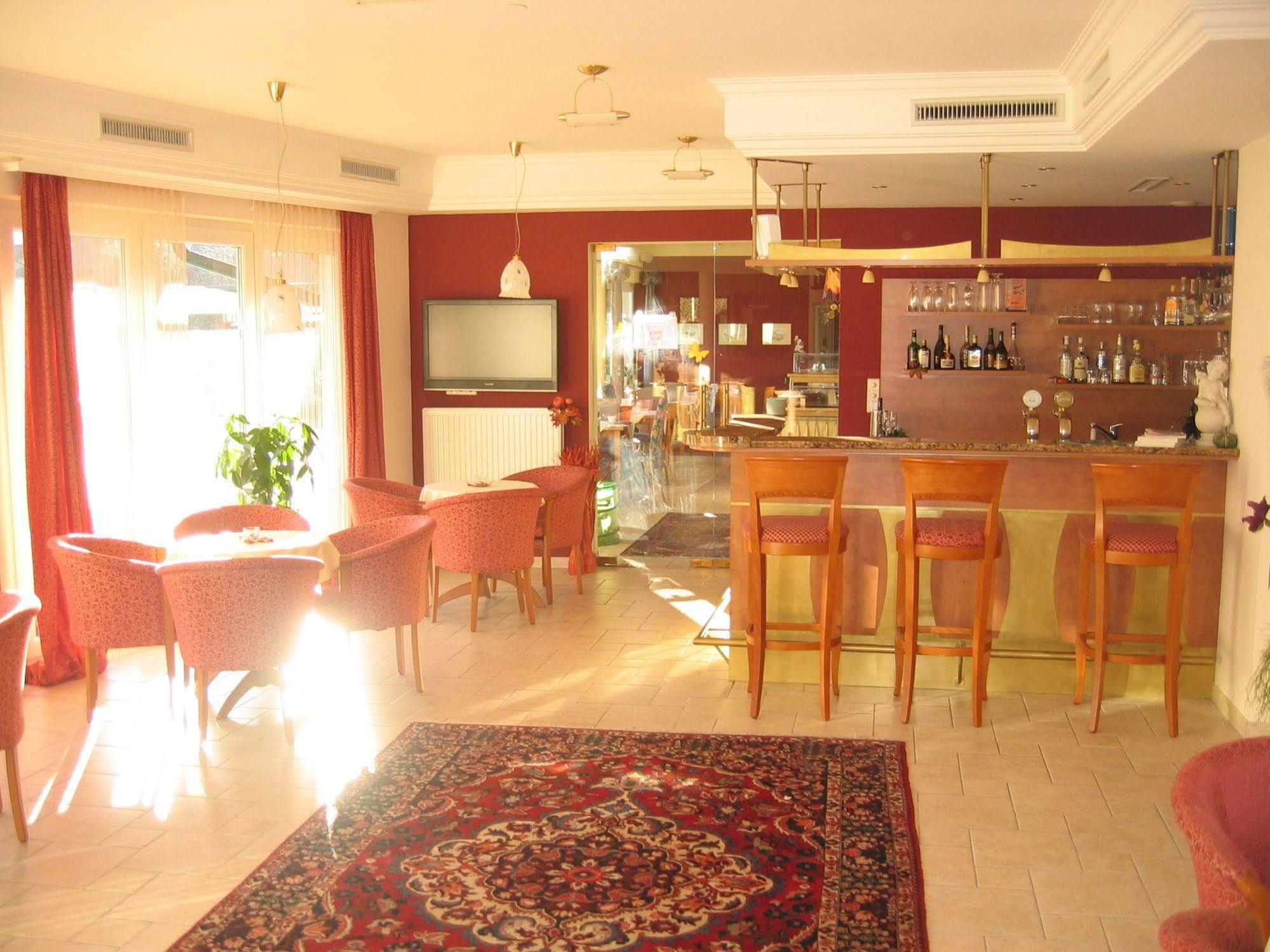 Der Marienhof Garni 4*